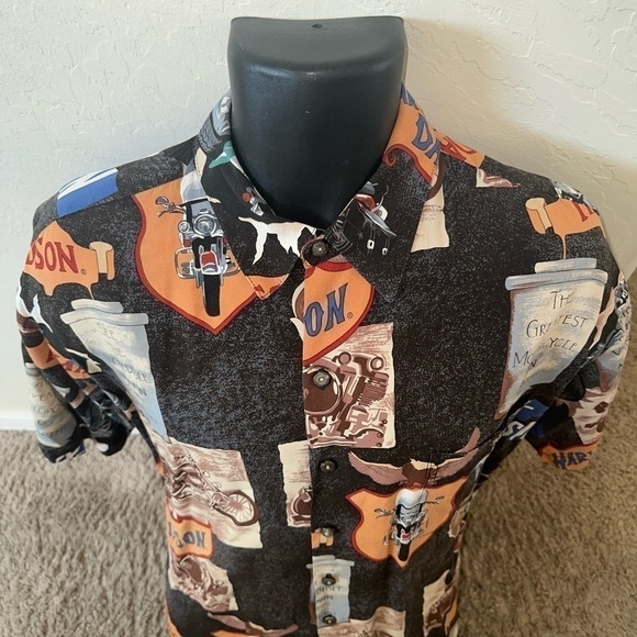 Men’s pre own vintage silk button Harley Davidson shirt size XL - Picture 3 of 6